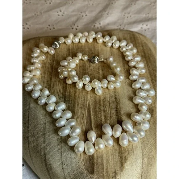Vintage Freshwater Pearl Necklace & Bracelet Set 14K Gold Clasp Marked 585 - Picture 1 of 7